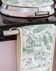Lake District Toile Oven Glove
