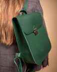 Classic Leather Saddle Bag with Vintage Style and Laptop Pocket