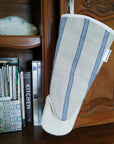 Long oven glove linen blue stripes gauntlet style