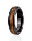 Men’s Ring in Ceramic and Wood Veneer