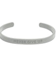 NEVER GIVE UP / meestele