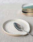 Pepper White Classic Spoon Rest