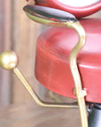 Retro Barber Clock Red Hairdressing Chair
