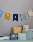 Signature Garland "Happy Birthday"