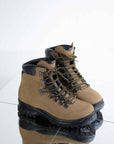 Tundra Hiking Boots for Rugged Adventures