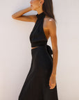 The Ronja Halterneck Top in black