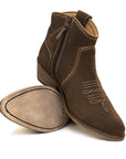 Cowboy Boots in Brown