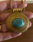 Vintage Boho Natural Stone Statement Necklace – Antique Gold & Silver Tone Medallion Necklace