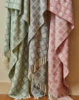 Manhattan Pure New Wool Throws