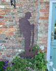 Rusty Metal Lest We Forget Soldier Decoration Statue, Remembrance Feature
