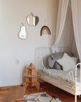 Kids Room Apple Mirror – Child-Friendly Acrylic & Wood