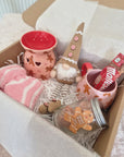 Gingerbread Wax Melt Gift Box with Hot Chocolate and Cosy Socks