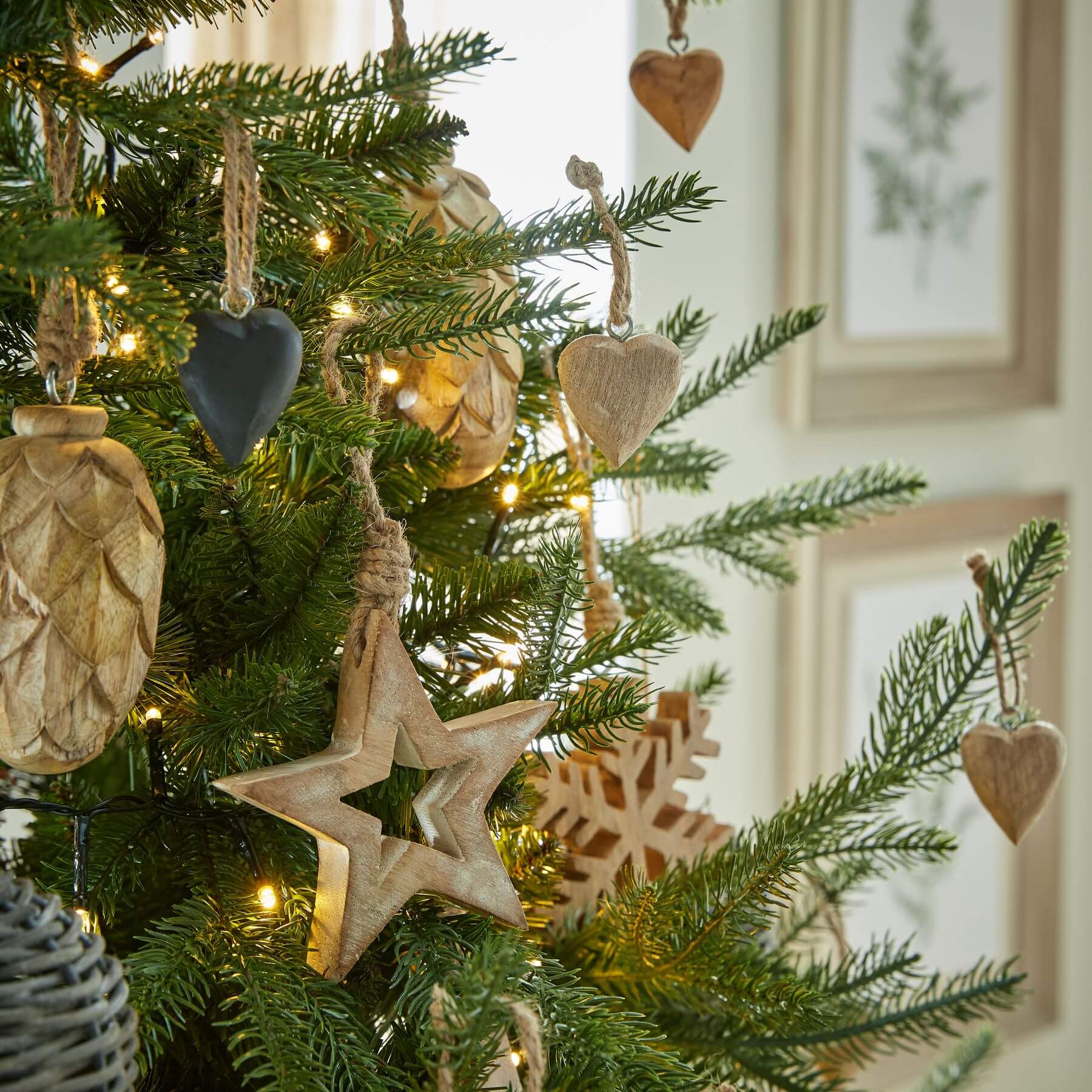 90-Piece Wooden Heart Decor Set | Rustic Hanging Ornaments