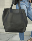 Journalist Tote