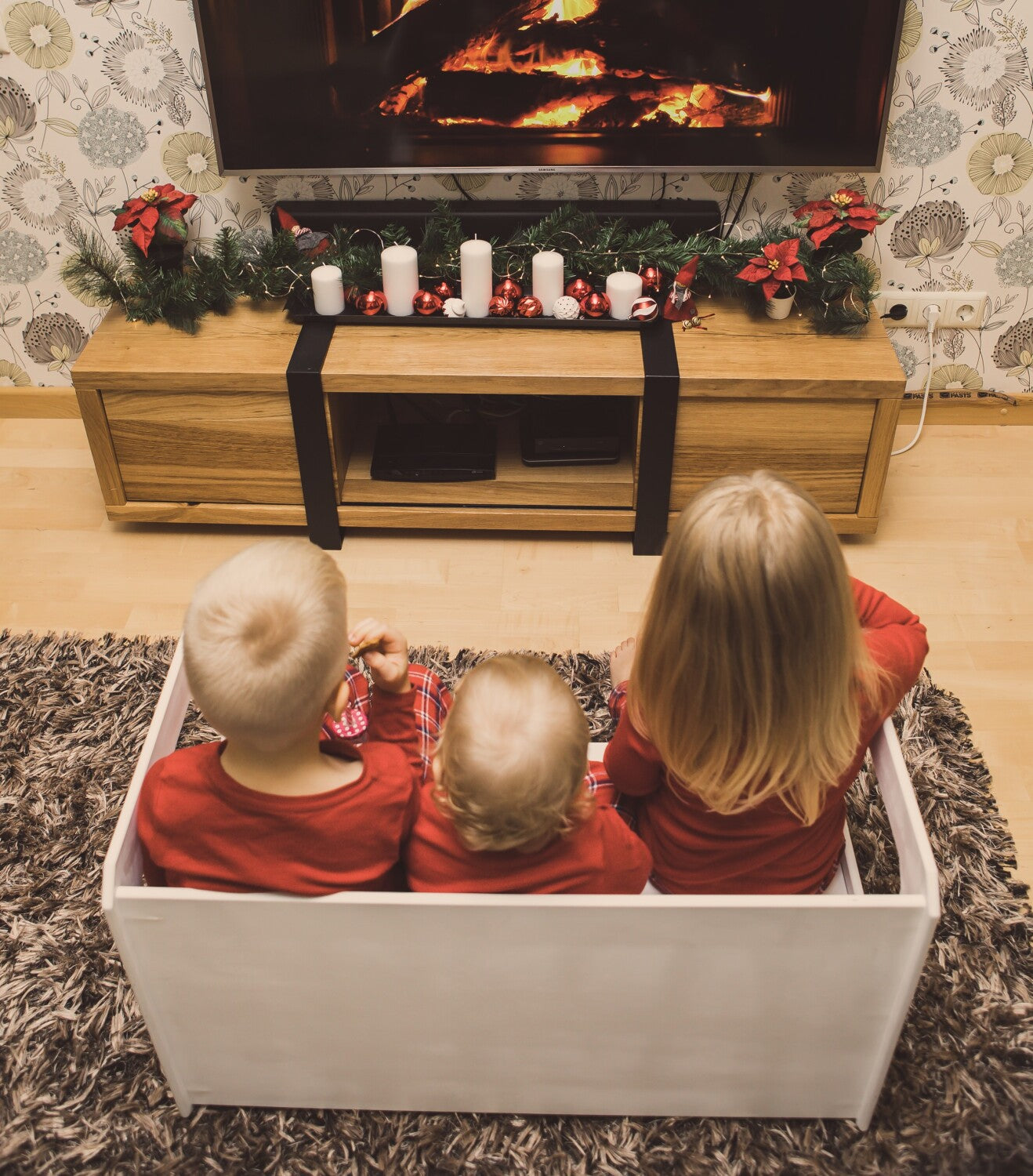Montessori Weaning Table and Chair Set