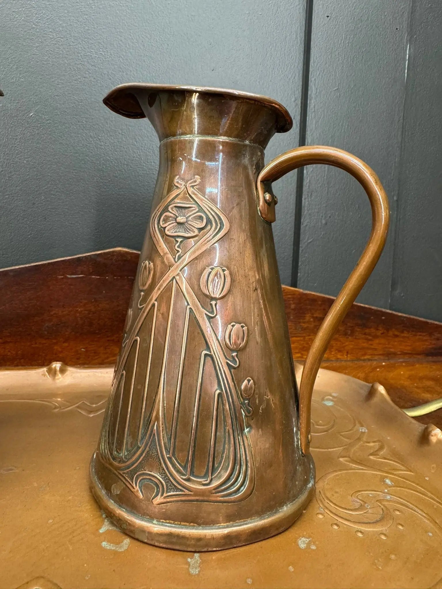 Antique Joseph Sankey Copper Jugs &amp; Tray / Art Nouveau Pair Of Pitchers Vases