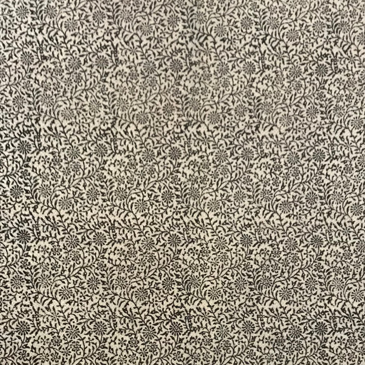 Floral Jaal &amp; Paisley Hand-block Print Rug - White Black