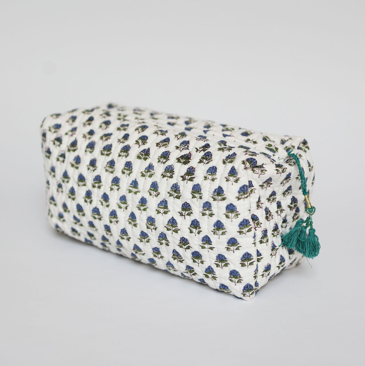 Blue jaipur flower wash bag