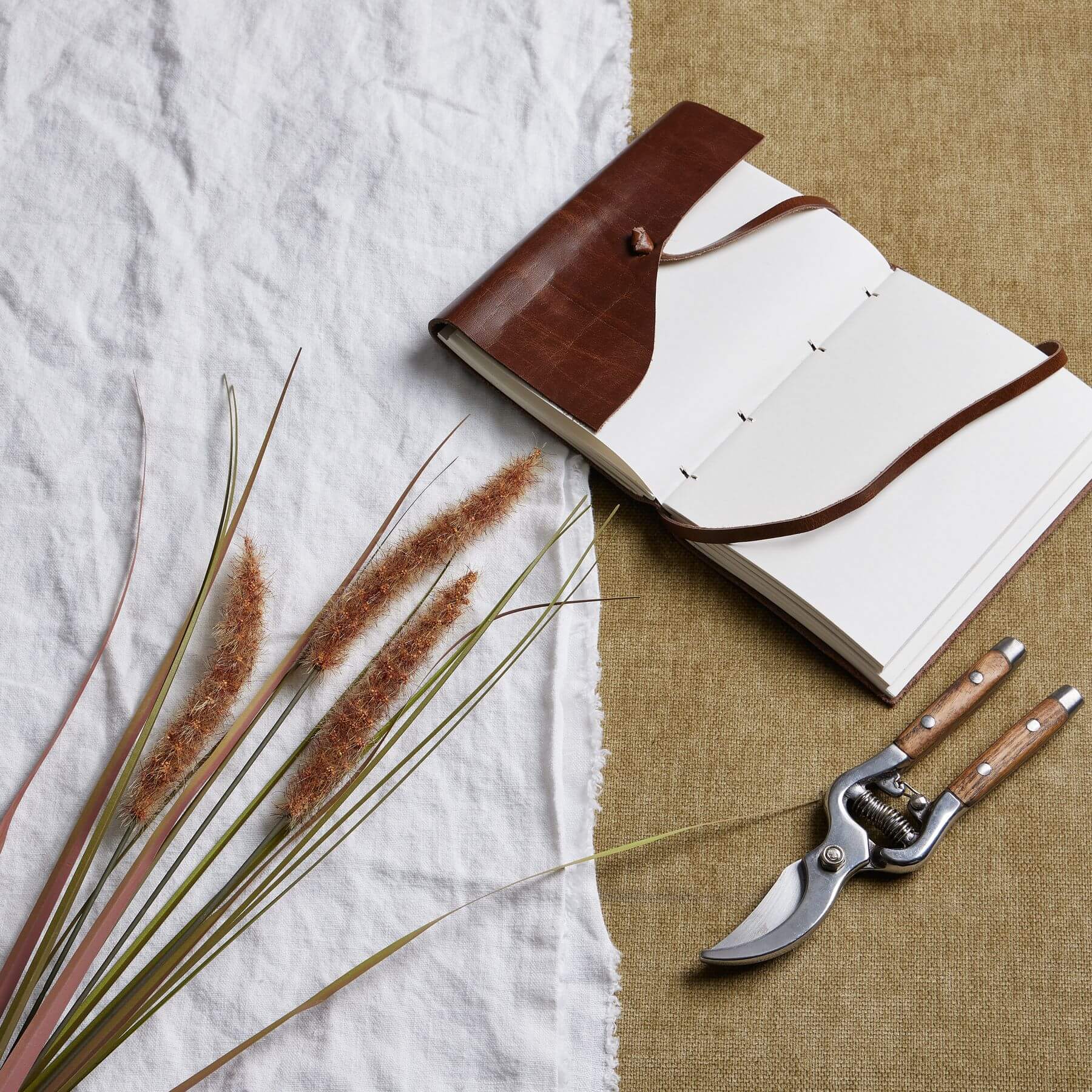 Terracotta Grass Stems Set of Three for Natural Warmth