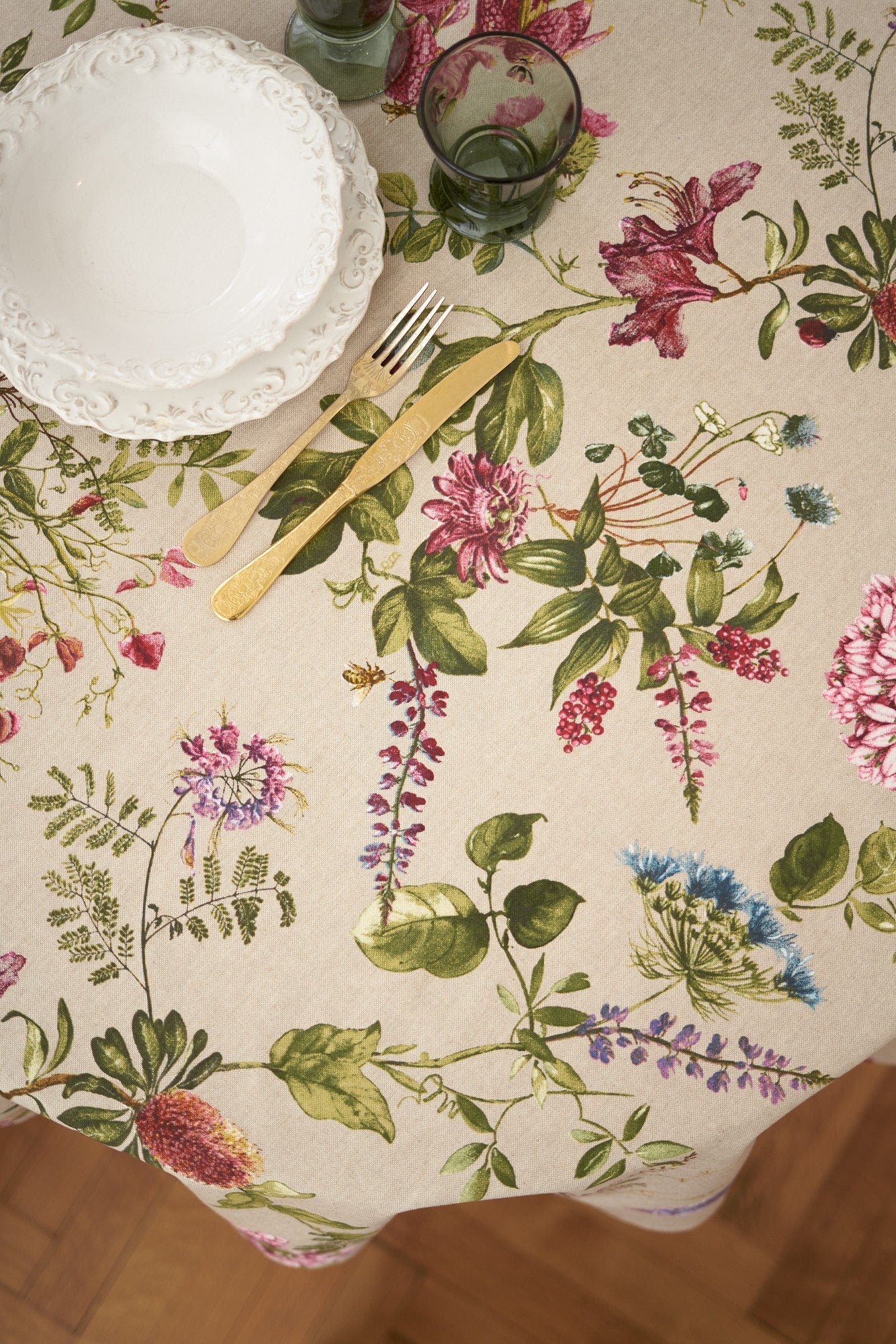 Round Floral Tablecloth Botanico Print