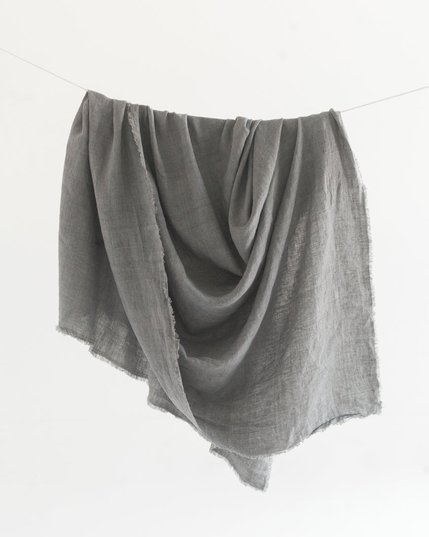 Stone Washed Linen Tablecloth-2