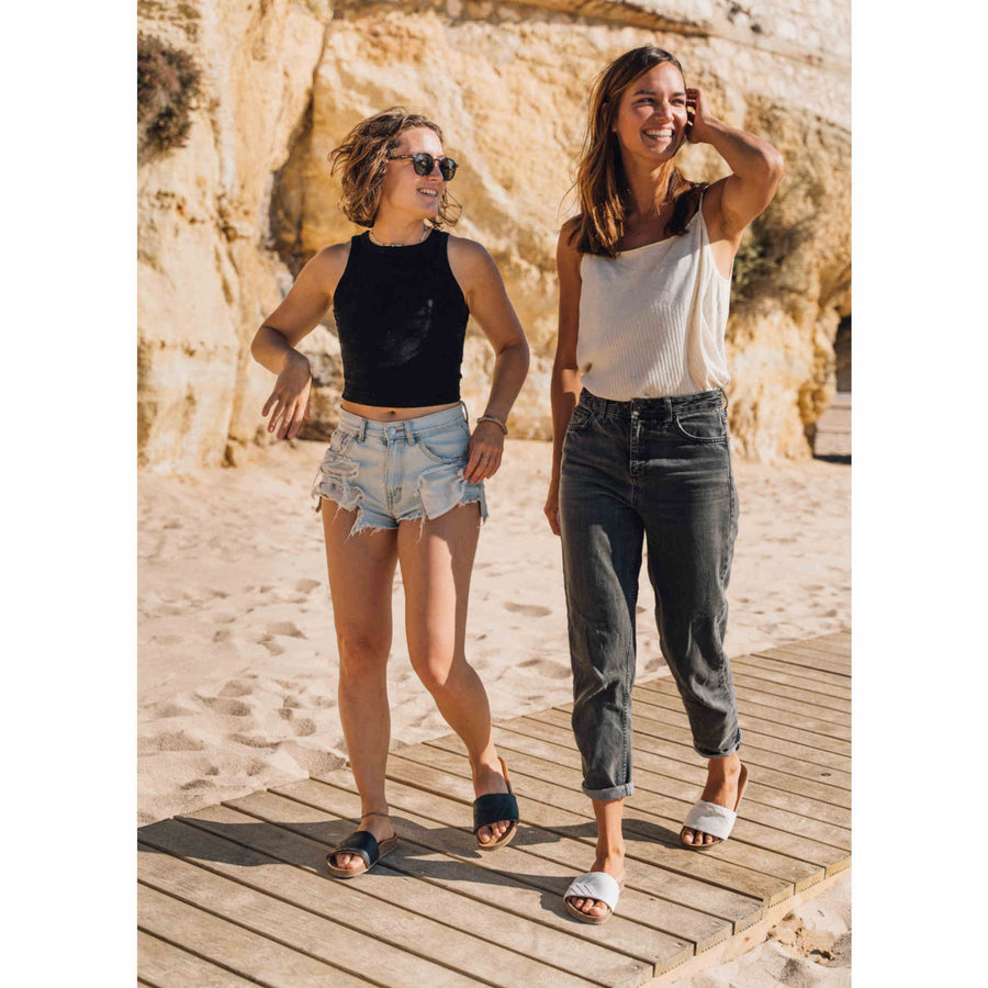Premium white vegan sandals YANG, monochrome, comfortable straps, soft footbed, slip-resistant sole, durable, fair fashion by Fünve at brixbailey.com