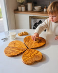 Handmade Olive Wood Heart Shaped Cutting Board | Romantic Gift Cheese & Serving Board | Natural Grain | 20 cm · 25 cm · 30 cm