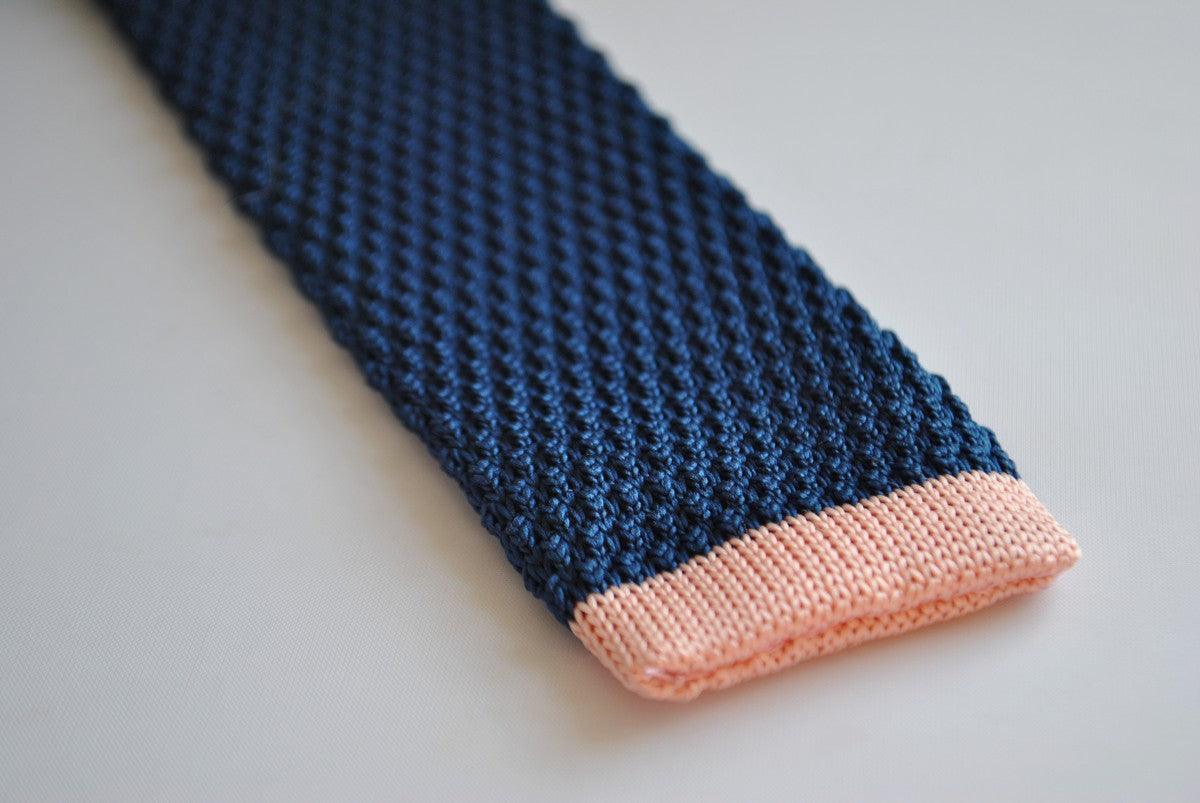 navy blue skinny knitted tie with powder pink tip