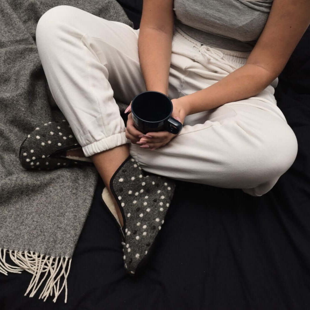 Barefoot Wool Slippers Trolla - Dots