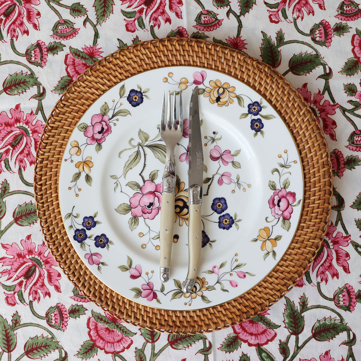 Pink Botanic Tablecloth