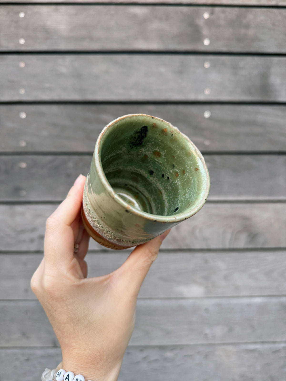 Flat white cups