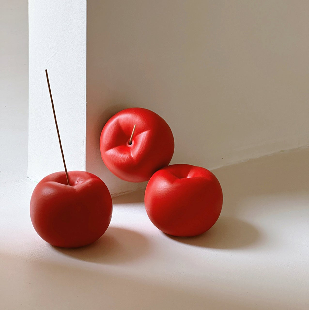 Apple-Shaped Incense Holder-2