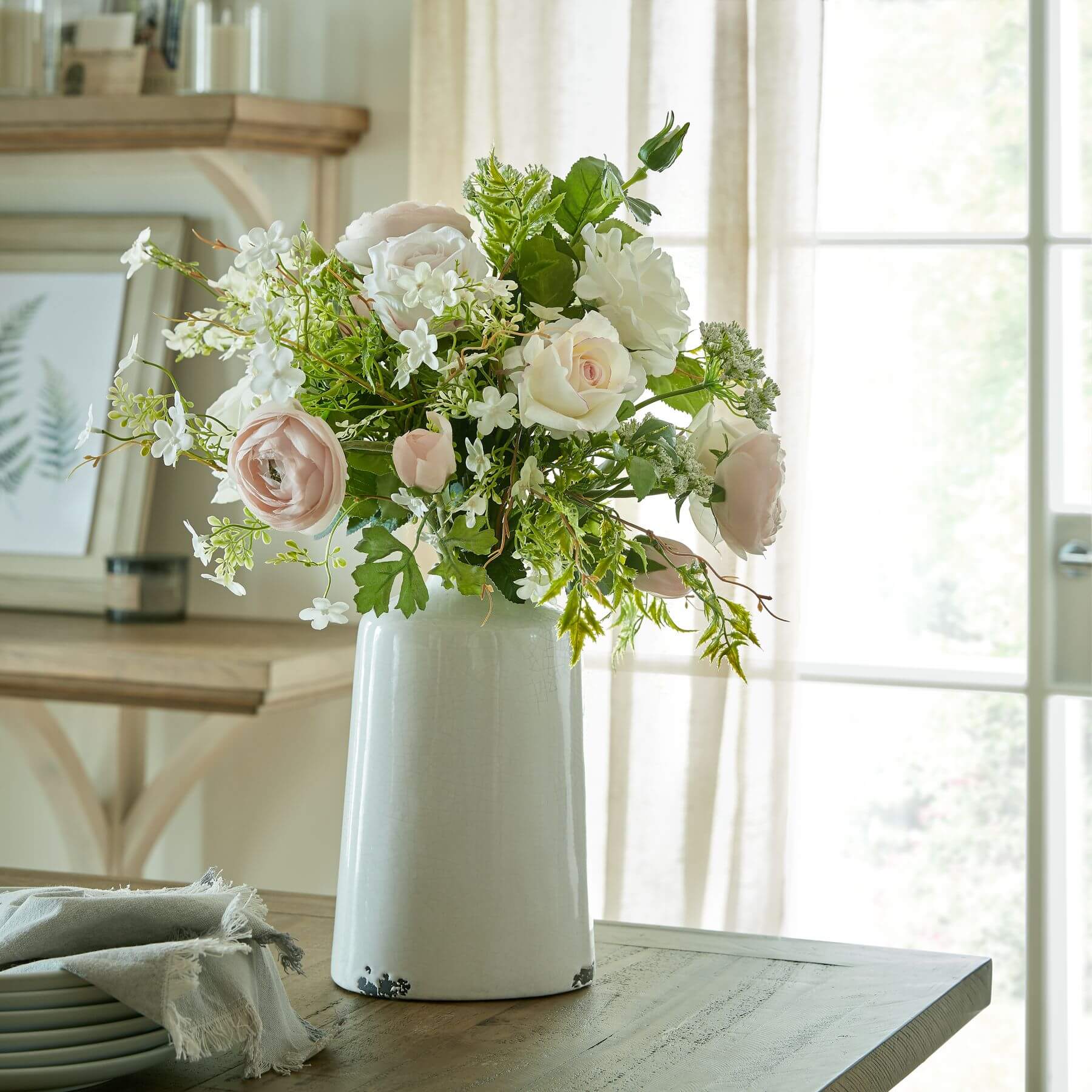 Soft Blush Tea Rose | Elegant &amp; Romantic Blooms