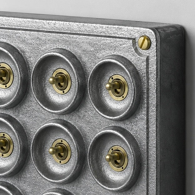 12 Gang 2 Way Cast Aluminium Industrial Toggle Switch Light Panel