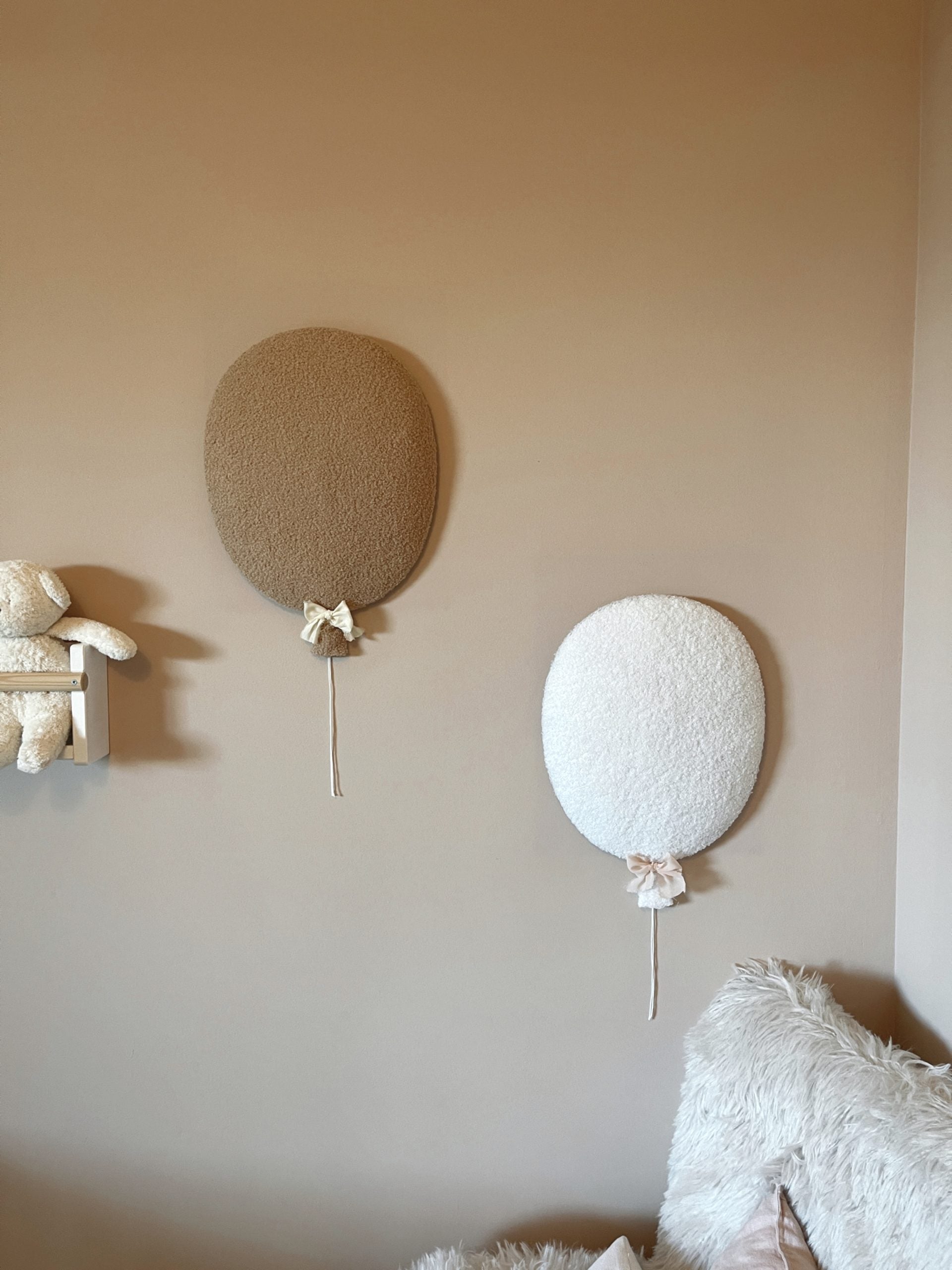 Bouclé balloon wall deco-0