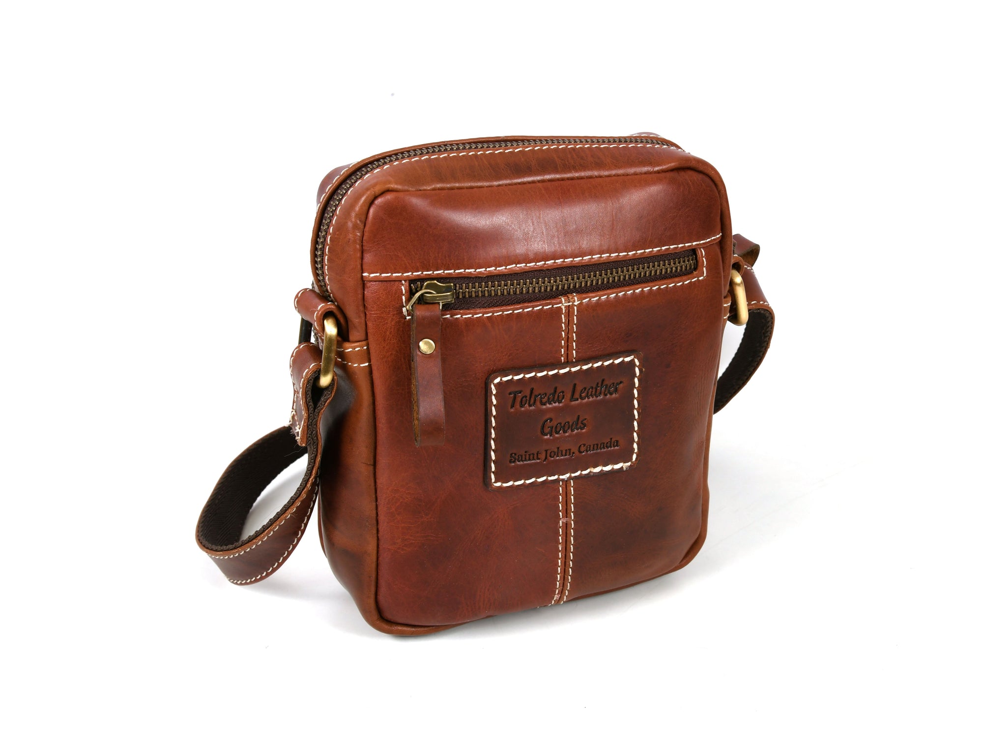 Leather Flight Crossbody Bag – Stylish &amp; Travel Ready