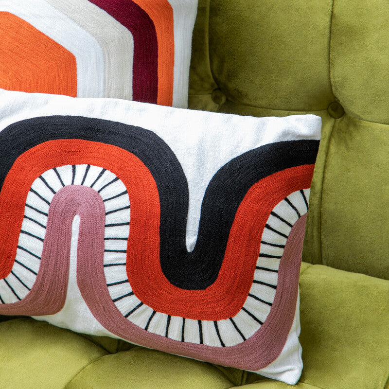 Curve Pattern Rectangular Cushion | Bosie Ozella