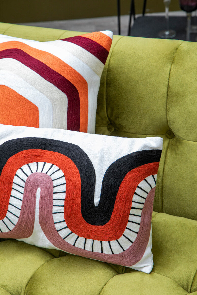Curve Pattern Rectangular Cushion | Bosie Ozella