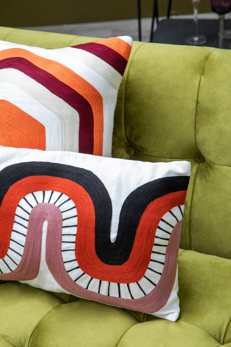 Curve Pattern Rectangular Cushion | Bosie Ozella