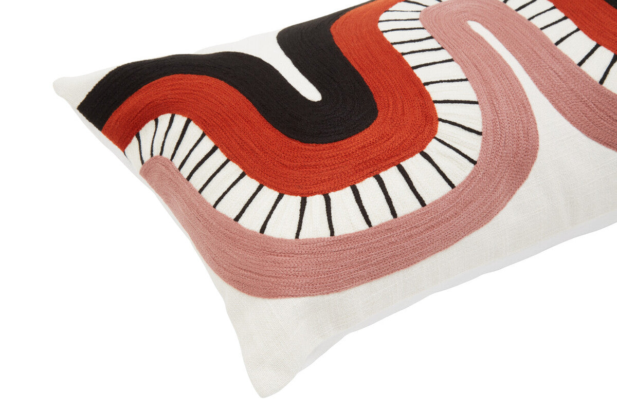Curve Pattern Rectangular Cushion | Bosie Ozella