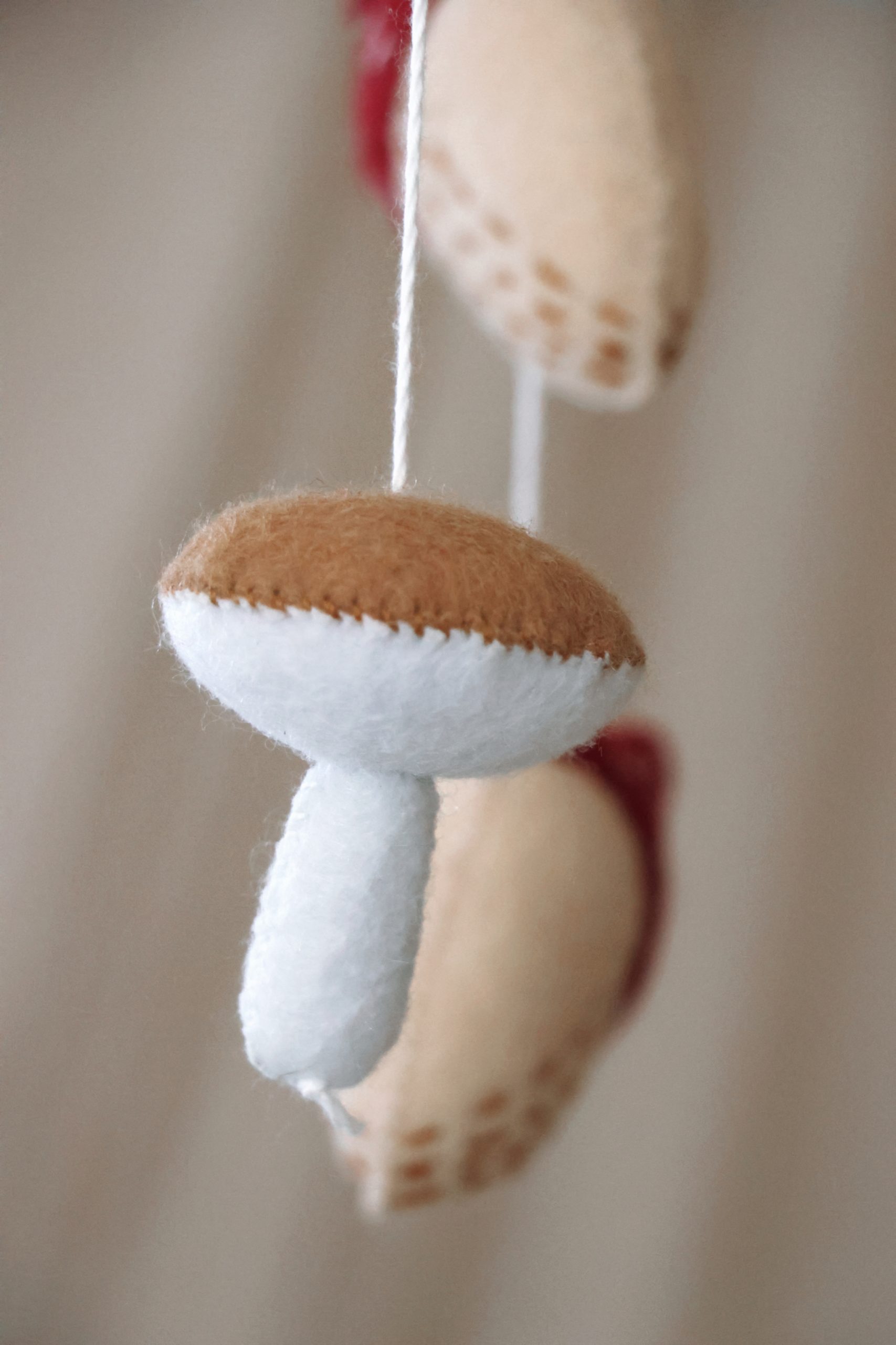 Handmade Autumn babymobile-3