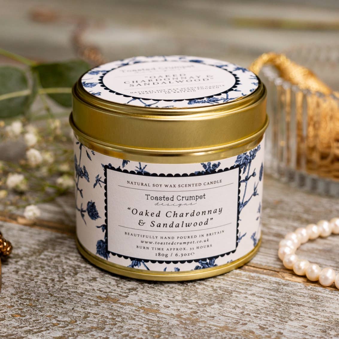 Oaked Chardonnay &amp; Sandalwood Candle in a Matt Gold Tin