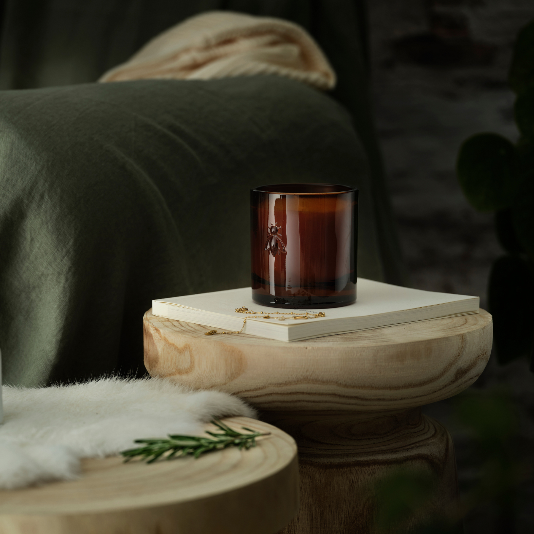 Orange Blossom Scented Bee Candle