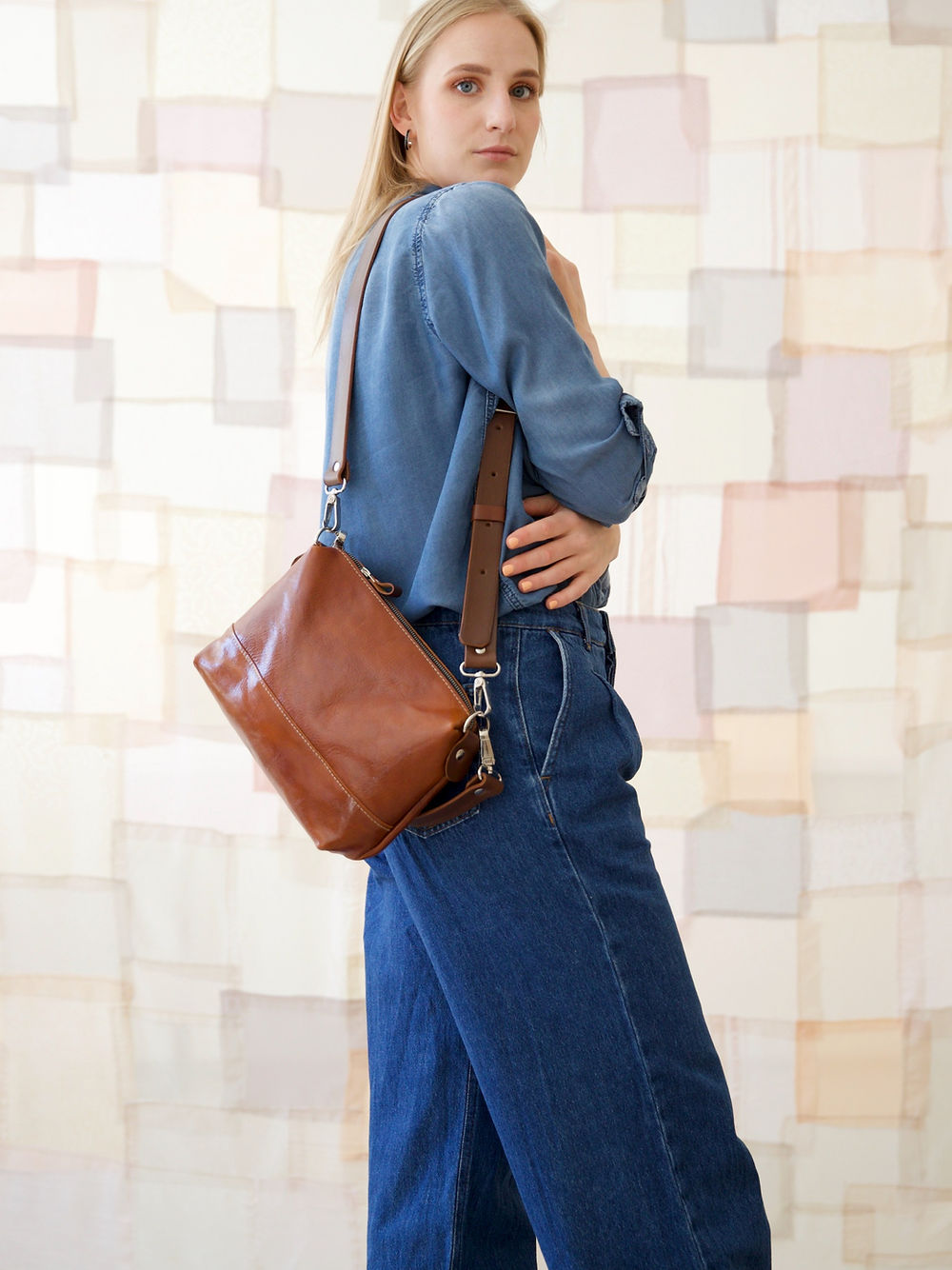 Robin Leather Handbag in Ginger Brown