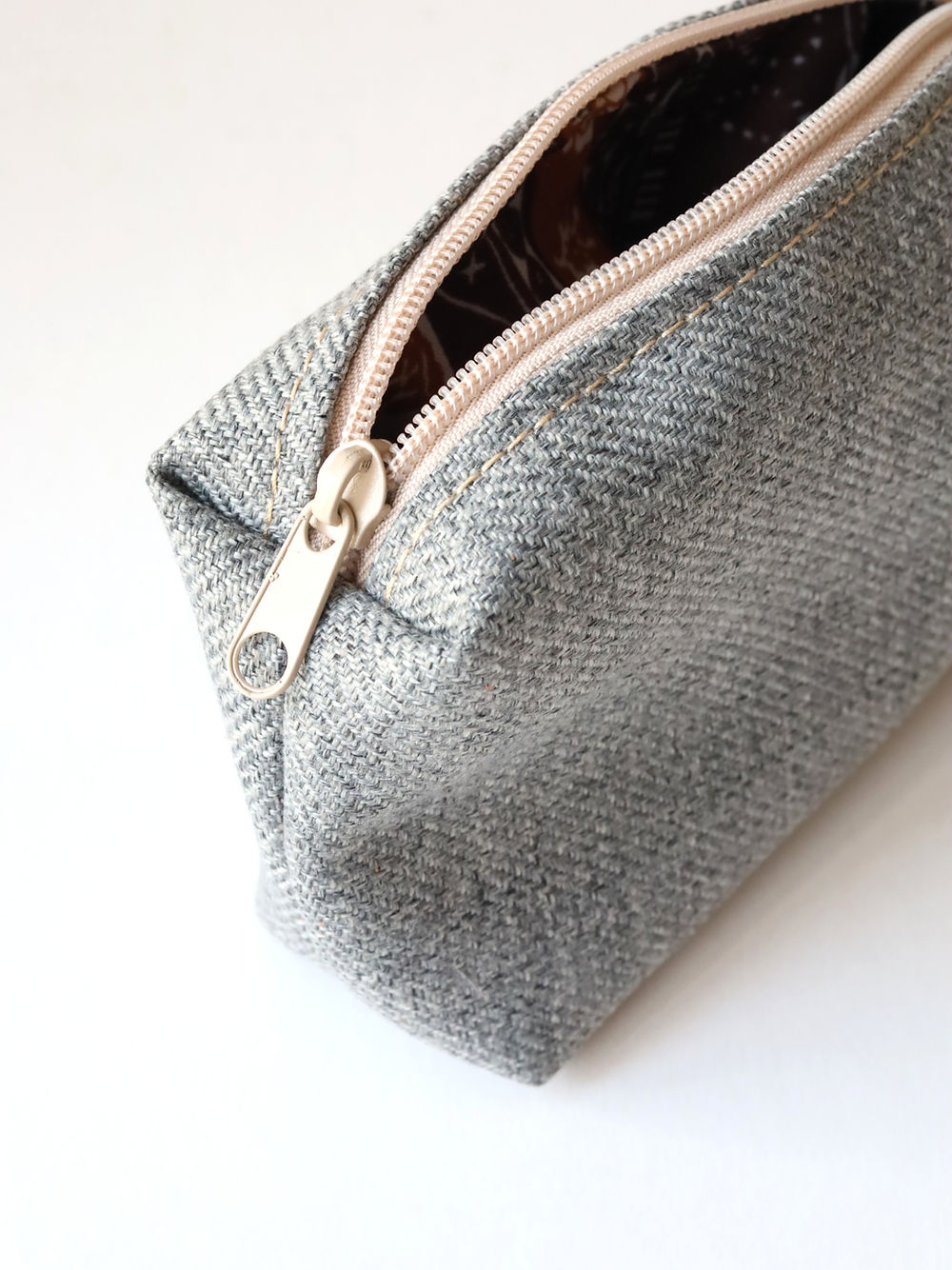 LORNA Makeup Bag - Grey