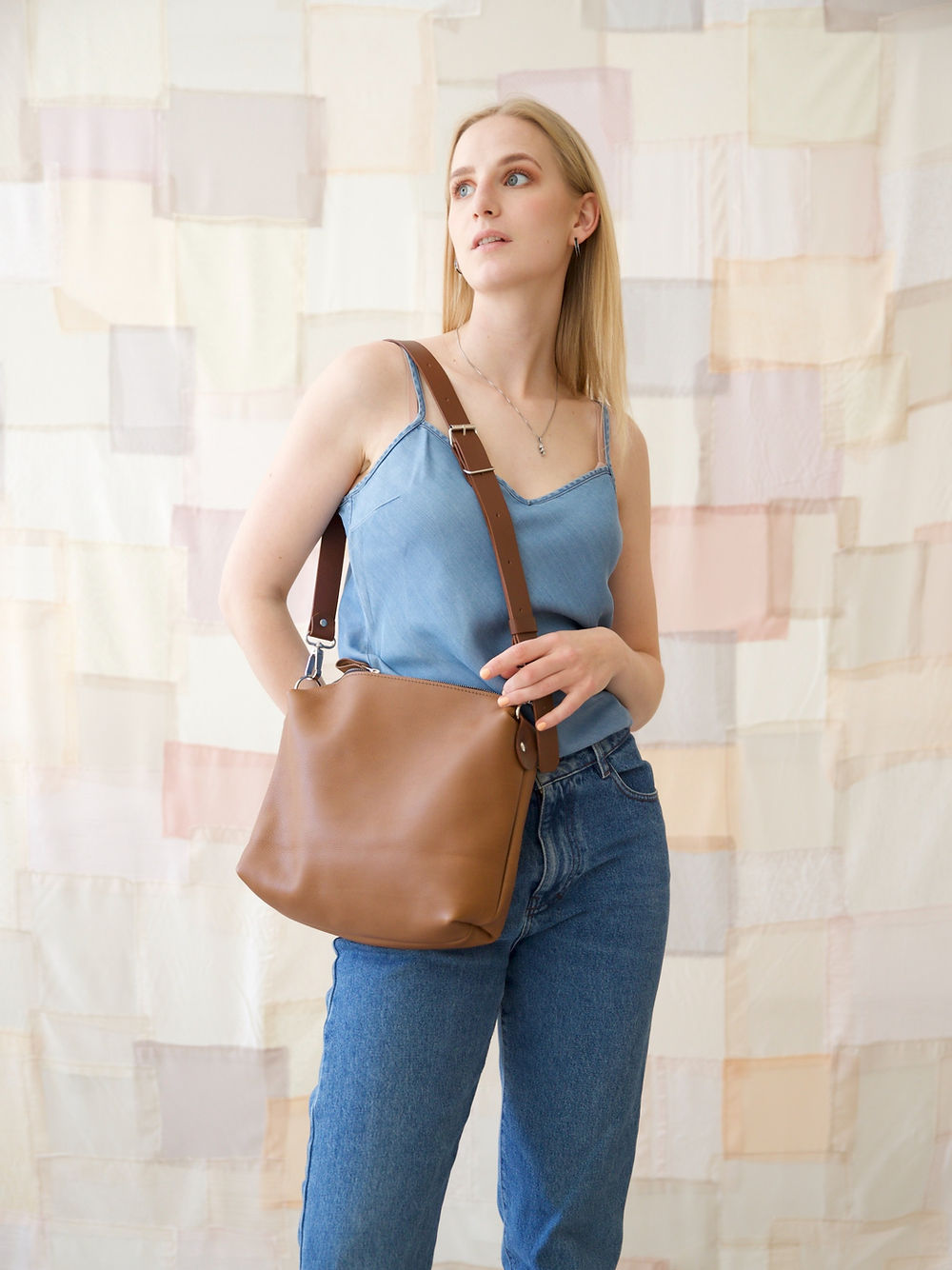 Large Camel Brown Leather Handbag
