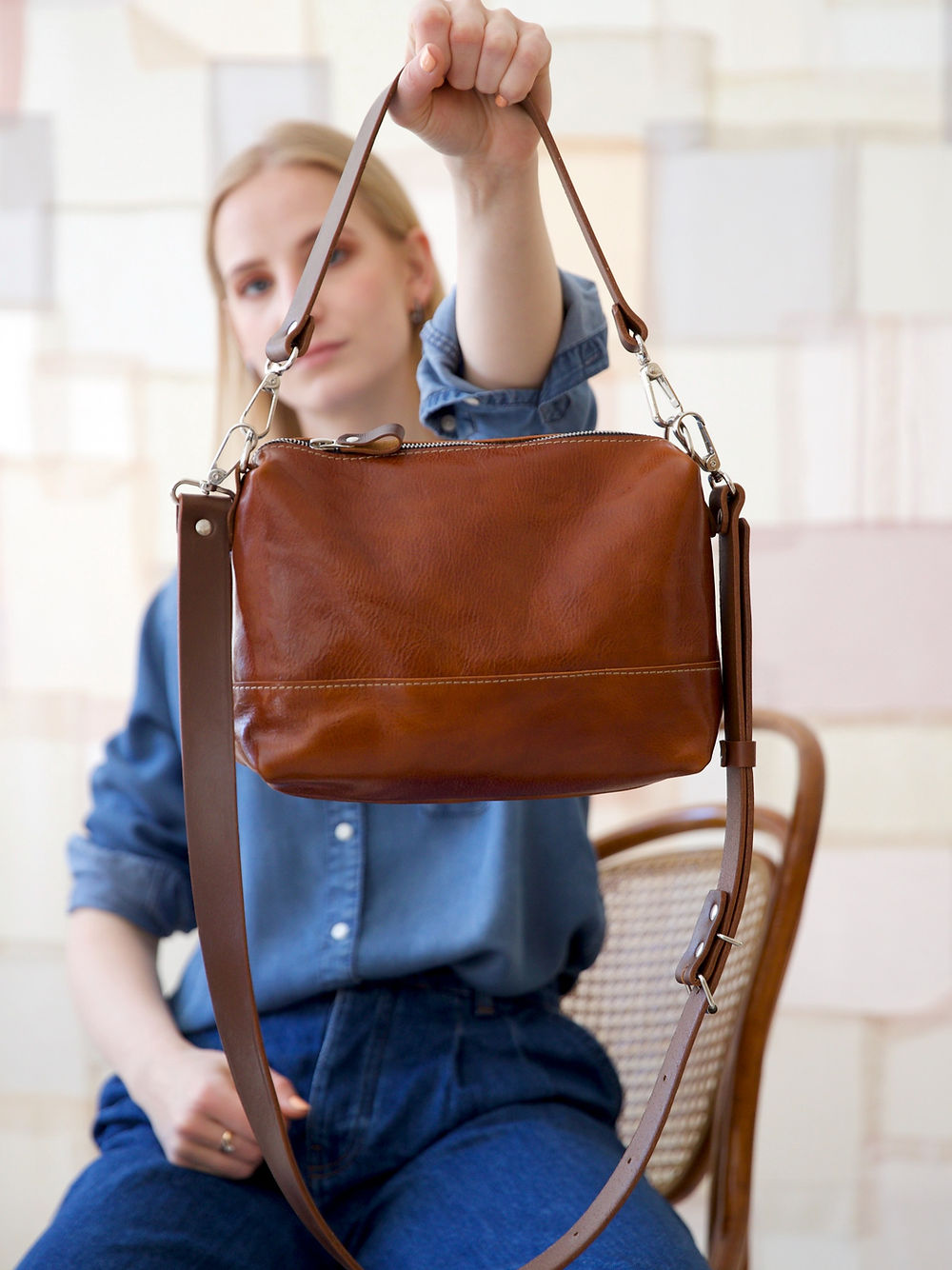Robin Leather Handbag in Ginger Brown