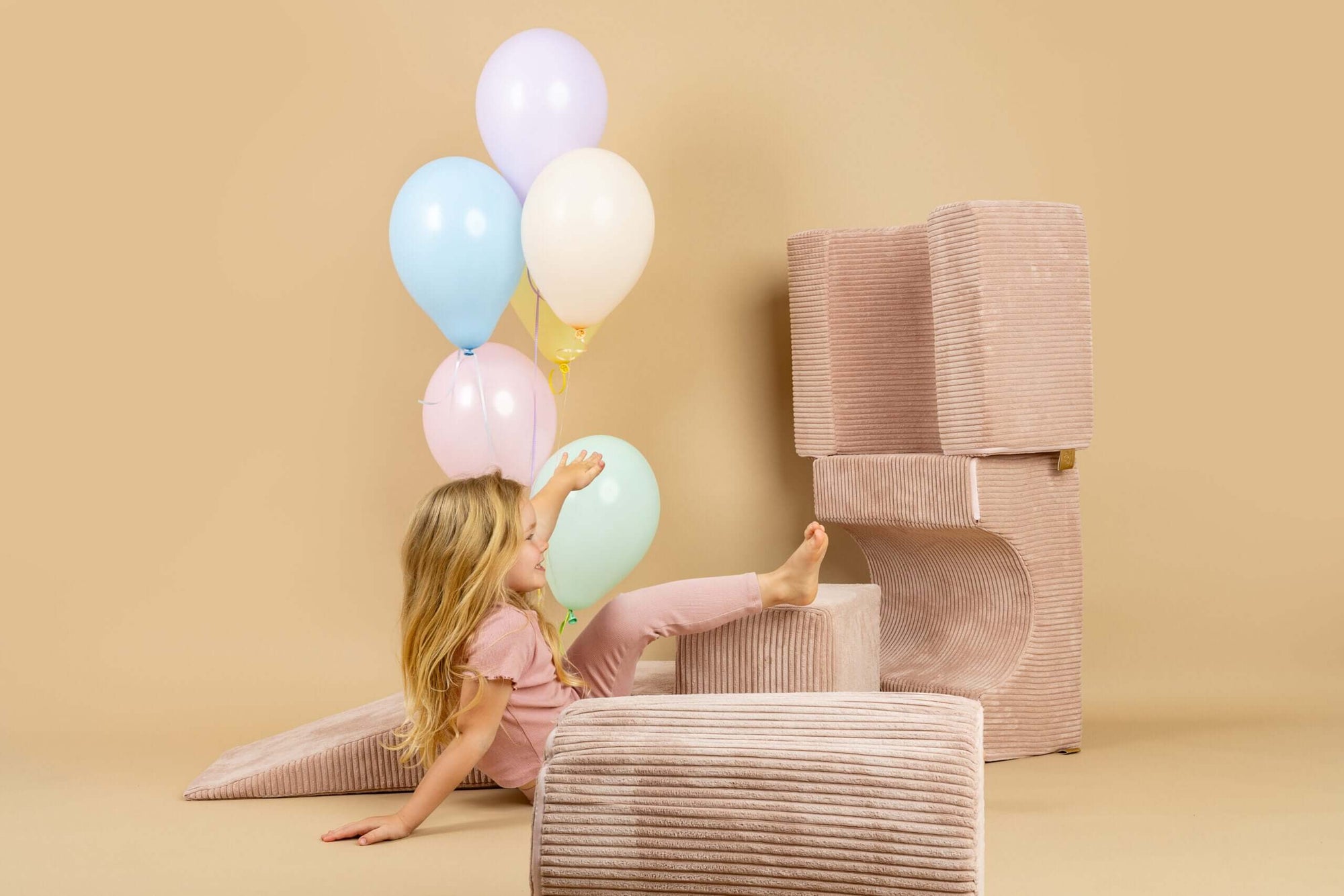 Aesthetic Shape Play Set in Powder Pink