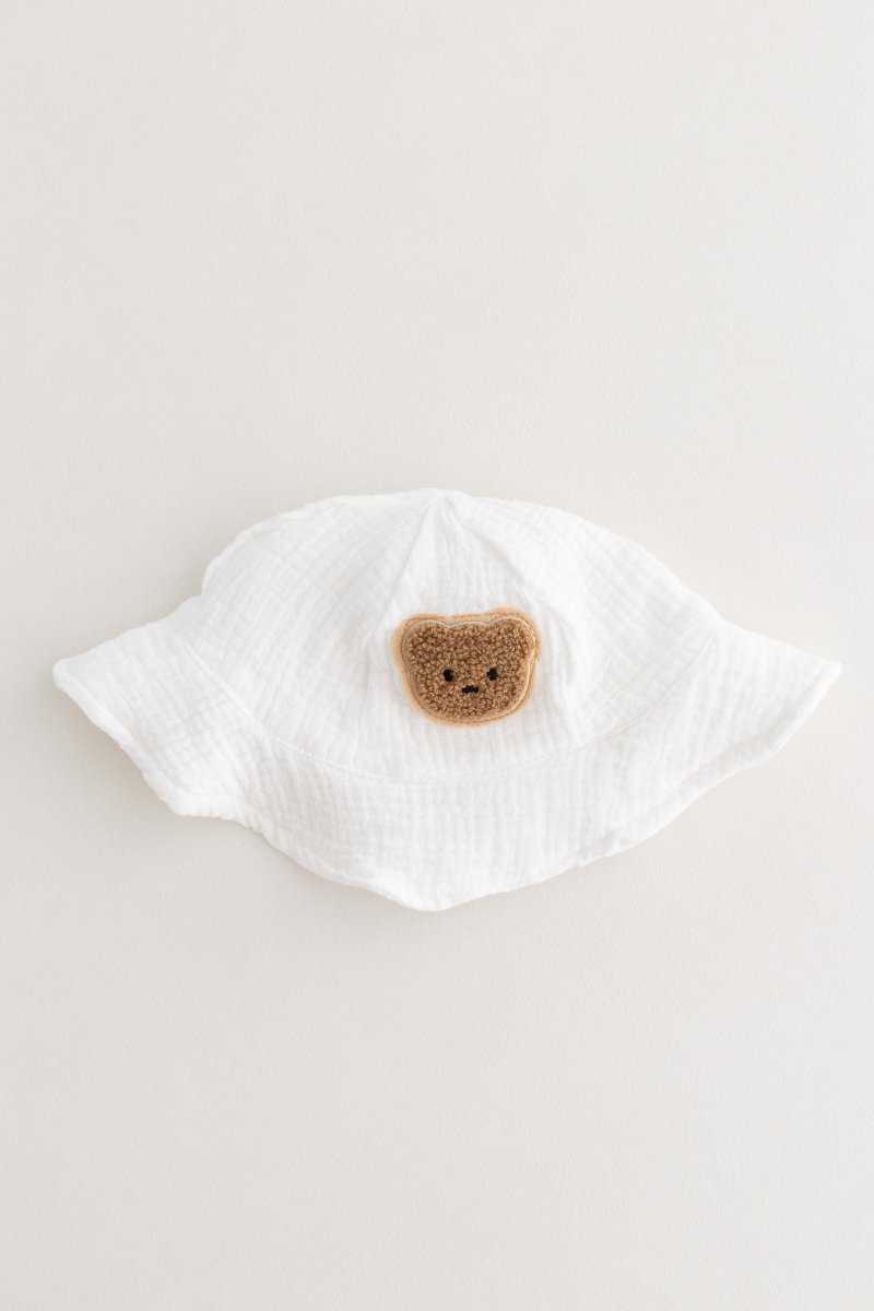 The Bear Set Hat &amp; Romper White