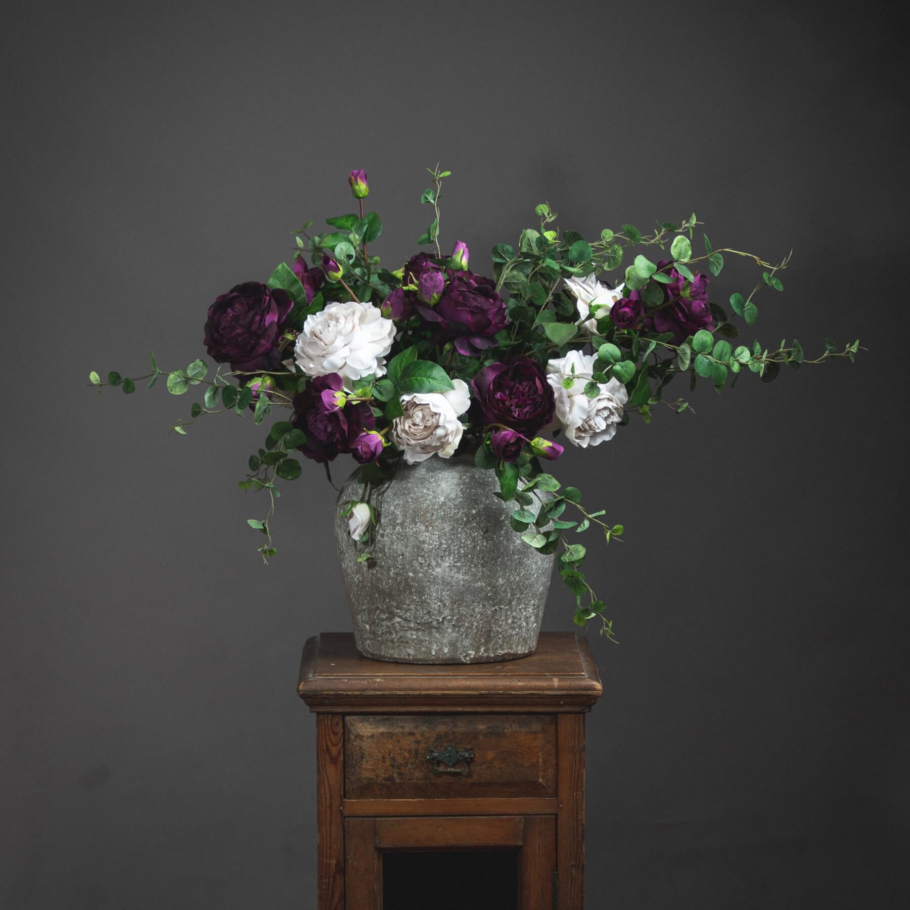 Aged Stone Effect Ceramic Vase for Stylish Interiors